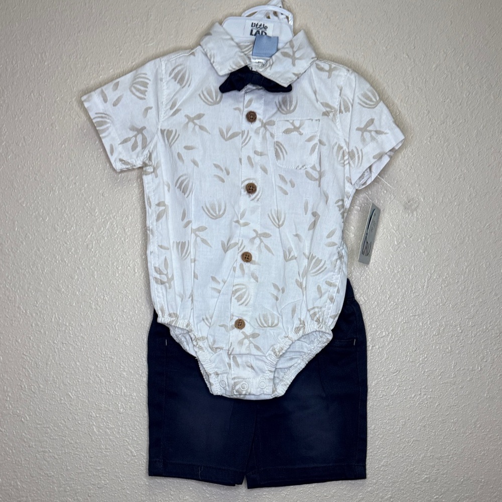 NWT Little Lads White and Navy Baby Boy Matching Set ( 3-6 month )